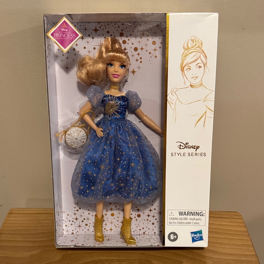 Disney Style Series 11 Cinderella Princess Doll in Blue and Gold